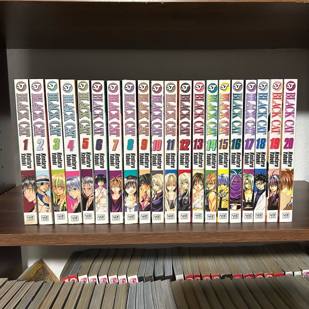 Black Cat Complete Set